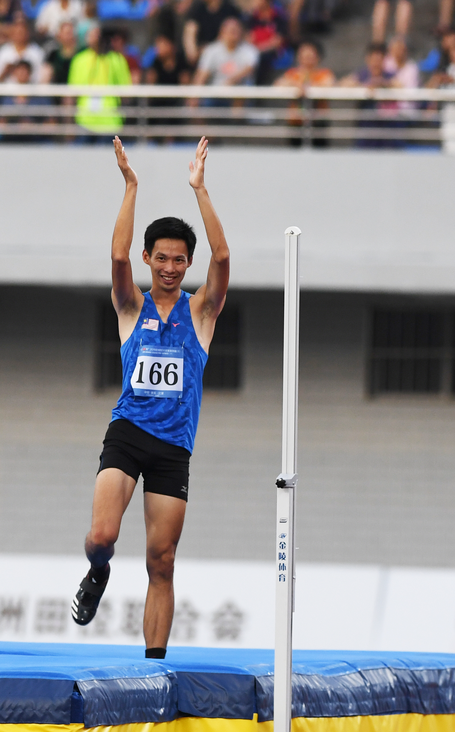 爱游戏体育-日本跳高选手创造新个人最高纪录，夺铜的简单介绍