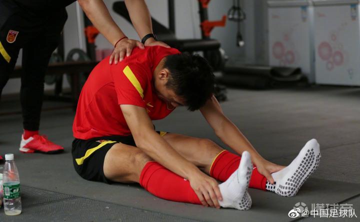 爱游戏官方-关于集结完毕，球员为决赛做最后冲刺的信息