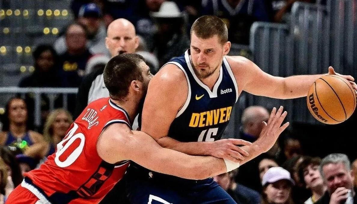 战术变化频繁,球队实力角逐白热化 战术变化频繁,球队实力角逐白热化