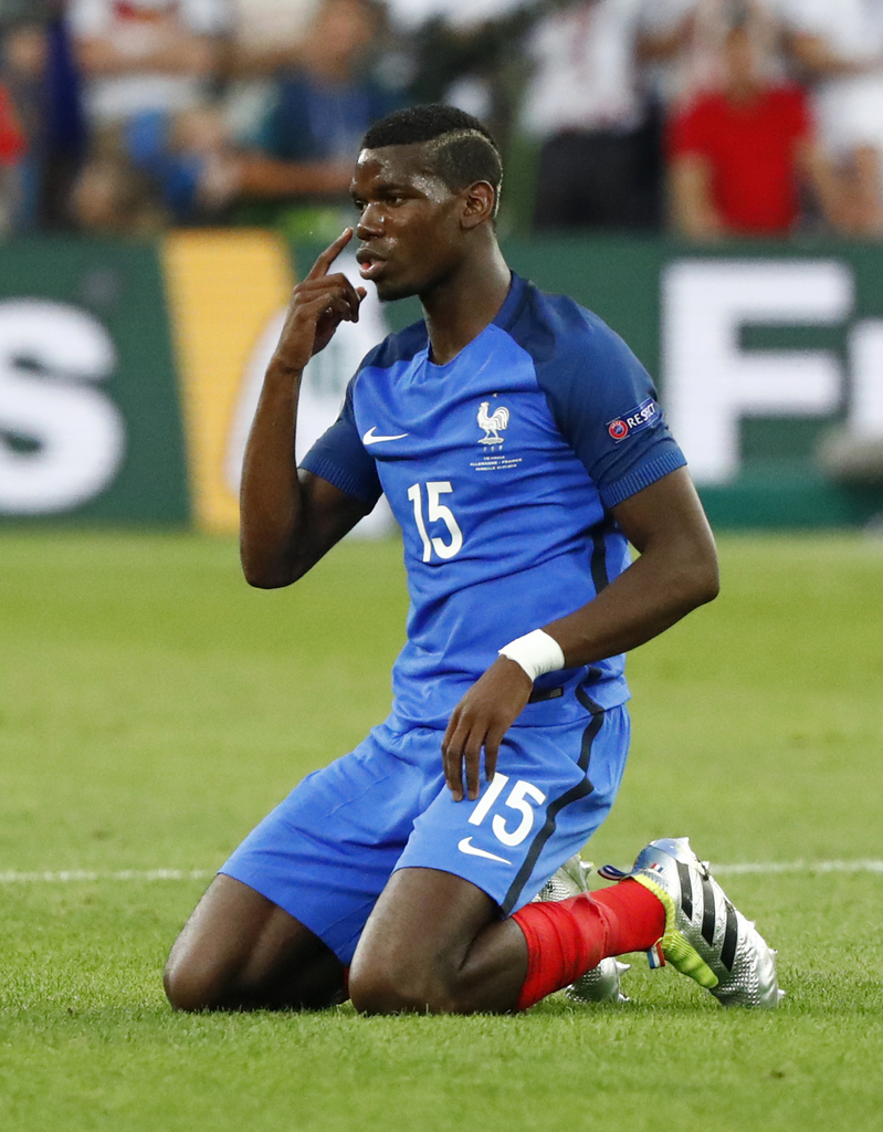 东道主大胜,豪夺赛季首场胜利 东道主大胜,豪夺赛季首场胜利