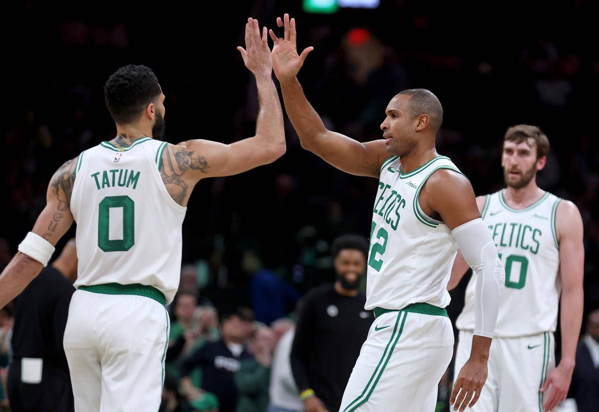 爱游戏官网-关于猛龙队主场不敌凯尔特人,遭遇连败的信息