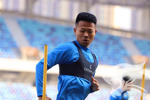 AYX体育赛事-新赛季即将开启,球队备战训练全面展开