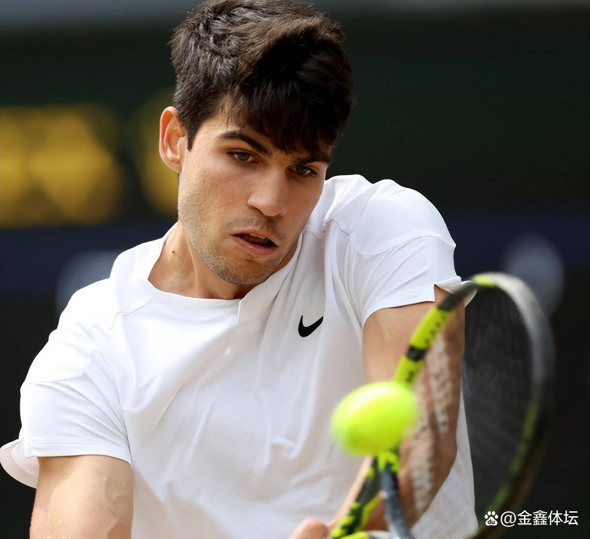 美网险胜温网，阿尔卡拉斯高光表现的简单介绍