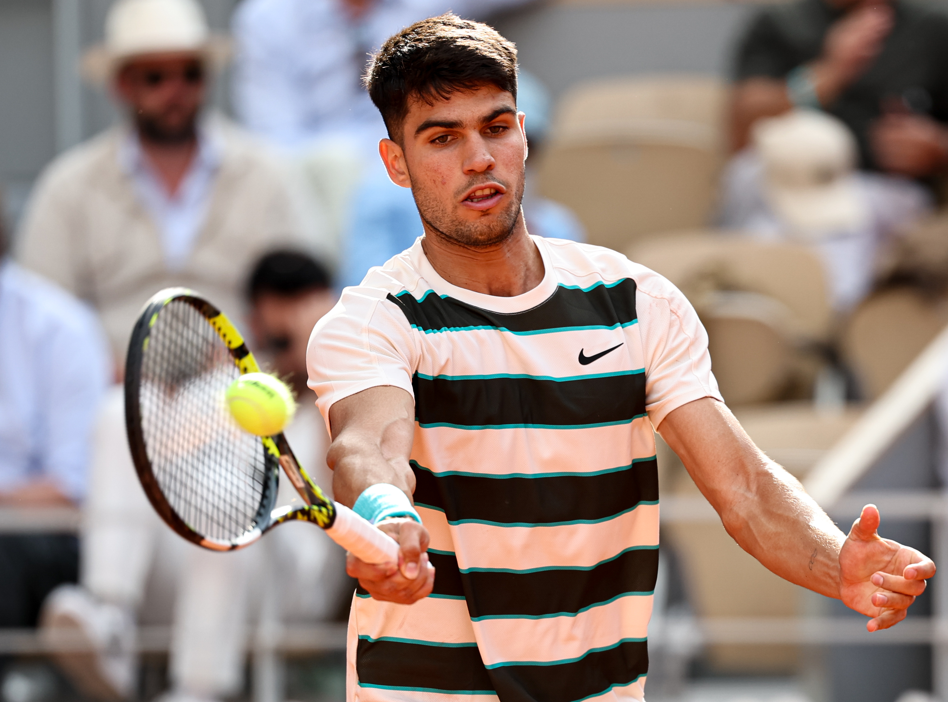 爱游戏官方入口-关于澳网鏖战法网，阿尔卡拉斯惊艳四座的信息