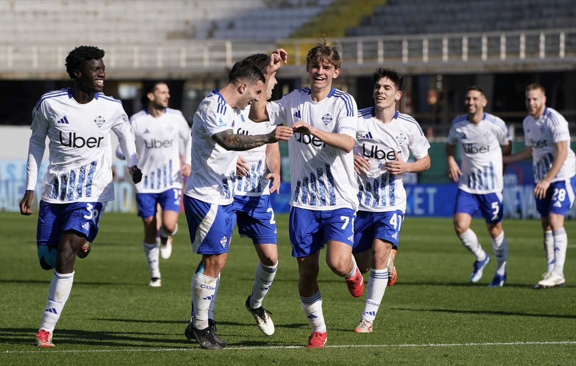 爱游戏入口-阿根廷完胜皇马，托尼扛起全队的简单介绍